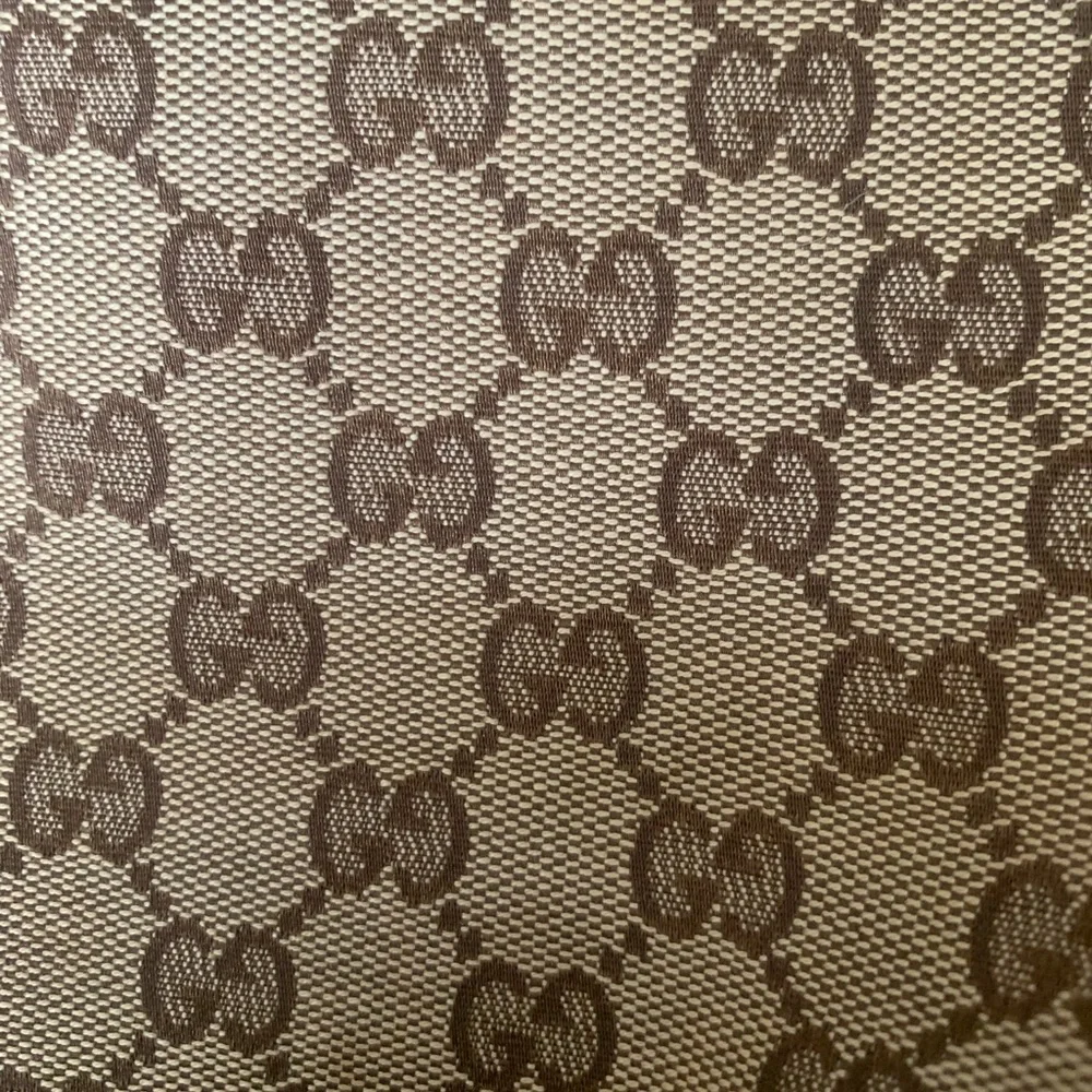 100% Authenic Gucci canvas shoulder bag with brown leather trim… preloved … - Picture 10 of 16